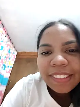 CloeeHills  online show from October 2025 06:21:01 PM