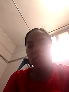 CloeeHills  online show from November 2025 02:06:01 PM