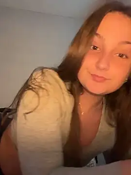 MadilynX777 online show from September 2025 11:26:02 PM