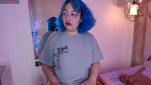 Snapshot of Lilith_curvy chatting on September 2025 08:10:01 PM Lilith curvy online show from September 2025 08:10:01 PM