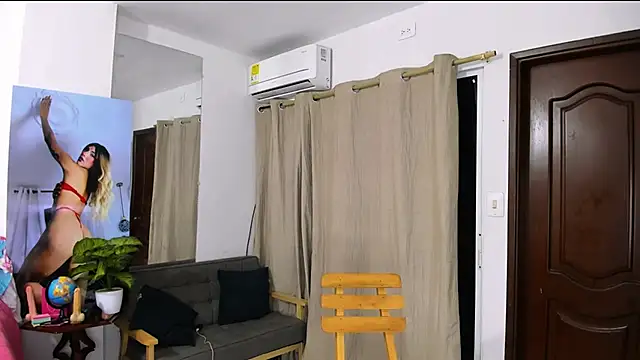 zou quira online show from February 2026 01:45:01 AM