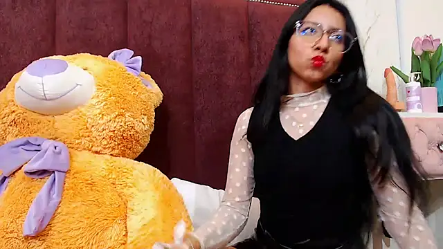 VioletxBloom online show from September 2025 11:08:01 PM