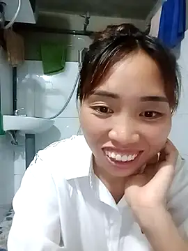 Snapshot of sulove_xx chatting on September 2025 02:17:01 PM sulove xx online show from September 2025 02:17:01 PM