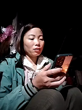 Annaacutee online show from November 2025 10:32:02 PM