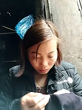 Annaacutee online show from December 2025 01:21:02 AM