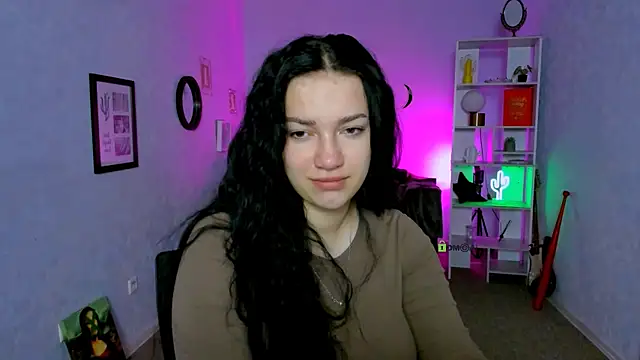 miss ella  online show from September 2025 05:44:02 AM