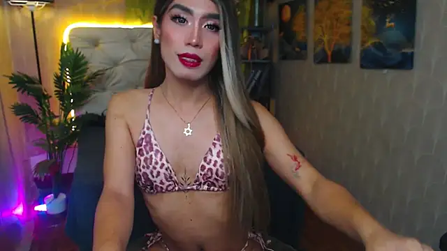 QueenKim Fuckerxx online show from September 2025 08:20:02 PM