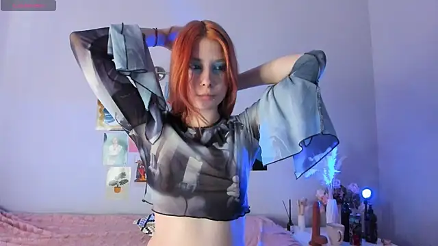 Snapshot of VelvetBlitz chatting on September 2025 01:46:01 PM VelvetBlitz online show from September 2025 01:46:01 PM
