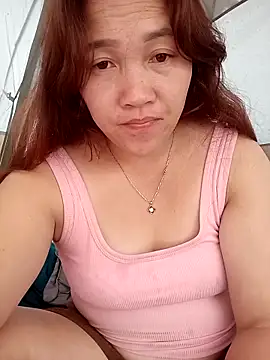 miumiu 00 online show from October 2025 01:12:02 AM