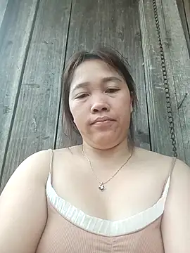 miumiu 00 online show from April 2026 11:19:02 PM