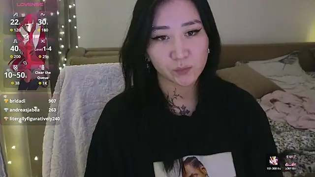 EvaDior13 online show from November 2025 07:47:01 PM