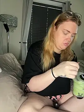 Snapshot of MysteriousMylaX chatting on October 2025 10:27:01 AM MysteriousMylaX online show from October 2025 10:27:01 AM