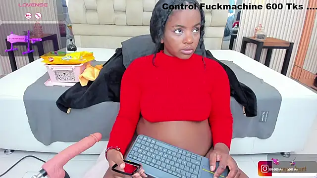 nahomye teylor online show from October 2025 02:44:01 AM