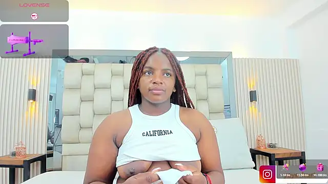 nahomye teylor online show from October 2025 02:59:02 AM