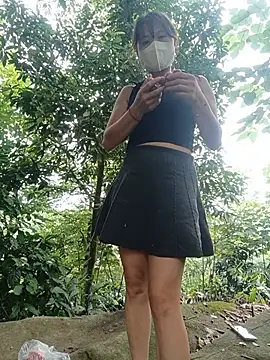 Snapshot of linda_bae00 chatting on June 2026 03:25:01 AM linda bae00 online show from June 2026 03:25:01 AM