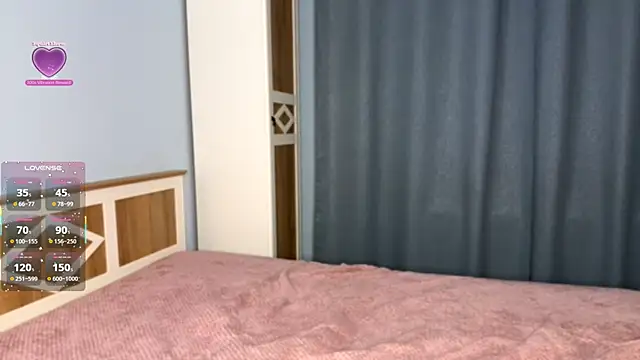 Snapshot of TariDehay chatting on September 2025 02:33:02 PM TariDehay online show from September 2025 02:33:02 PM