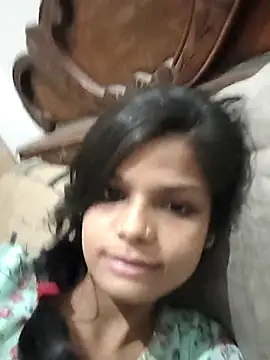 Snapshot of Komal0099 chatting on November 2025 12:40:02 PM Komal0099 online show from November 2025 12:40:02 PM