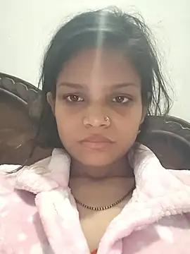 Komal0099 online show from January 2026 03:22:02 AM