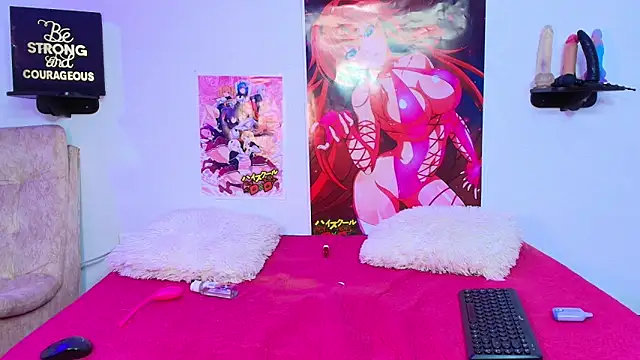 Maddy Esther online show from September 2025 08:19:01 PM