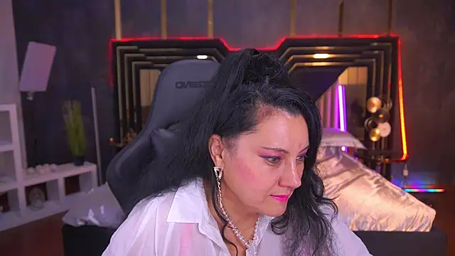 ValeryRosseee online show from September 2025 01:44:02 PM