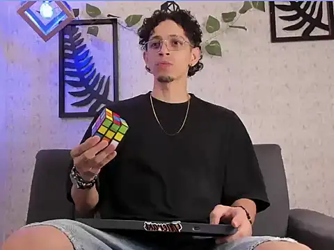 nicolai drake online show from October 2025 03:29:01 AM