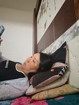 lingling5200 online show from April 2026 03:06:01 PM