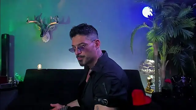 dennis cox1 online show from April 2026 06:24:01 AM