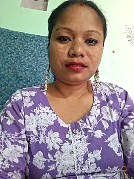 Priya-Bong  online show from May 2026 07:57:02 AM