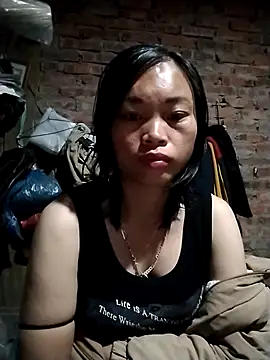   Ngoc20   online show from December 2025 05:29:01 PM