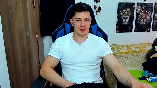 javiersexymann online show from December 2024 06:49:02 PM