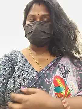 Snapshot of chaitara-reddy chatting on May 2026 06:32:03 AM chaitara-reddy online show from May 2026 06:32:03 AM