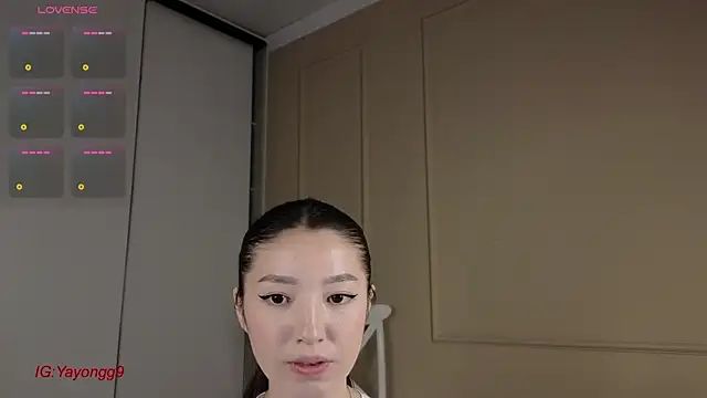 Snapshot of yayongg chatting on September 2025 02:18:01 PM yayongg online show from September 2025 02:18:01 PM