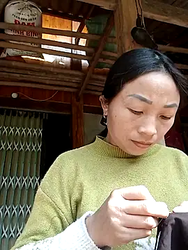 lucybaby00 online show from January 2026 03:45:02 AM