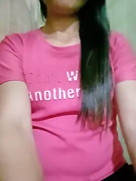 Snapshot of lucybaby00 chatting on June 2026 03:24:02 PM lucybaby00 online show from June 2026 03:24:02 PM