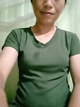 Snapshot of lucybaby00 chatting on June 2026 09:39:01 PM lucybaby00 online show from June 2026 09:39:01 PM
