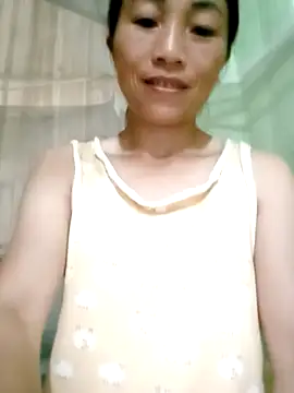 Snapshot of lucybaby00 chatting on June 2026 10:47:02 PM lucybaby00 online show from June 2026 10:47:02 PM