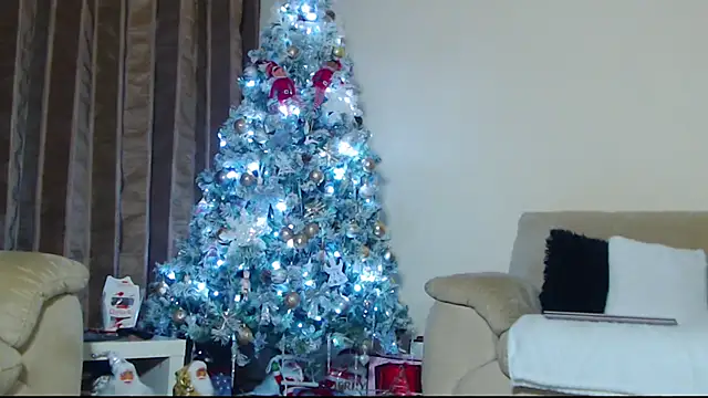 AnneSins online show from January 2026 05:18:02 PM