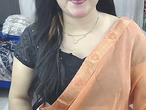 Snapshot of Ridiha_Pari chatting on July 2026 05:28:02 PM Ridiha Pari online show from July 2026 05:28:02 PM