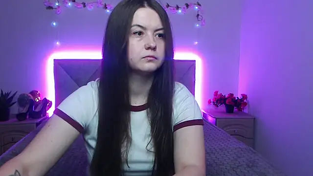 MavkaCute online show from May 2026 05:52:01 PM