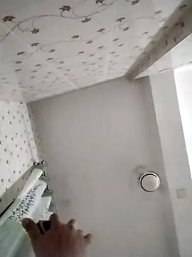 Snapshot of khhlmn chatting on October 2025 03:42:01 PM khhlmn online show from October 2025 03:42:01 PM