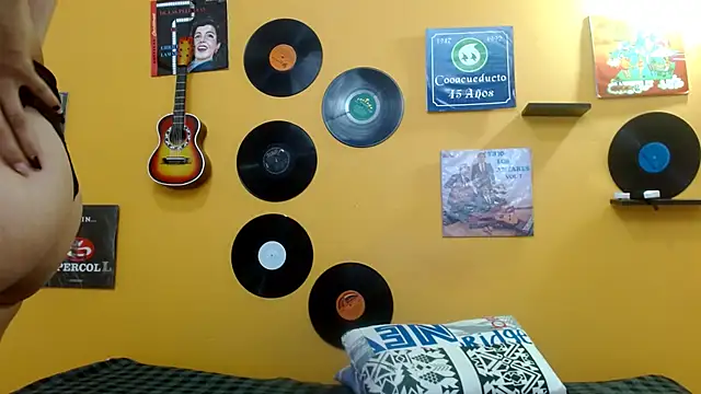 skinnyverus18 online show from November 2025 07:24:02 PM