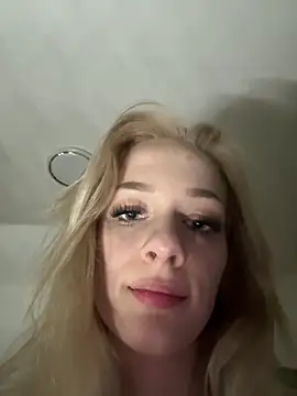 DaryaDoll online show from February 2026 03:54:01 AM