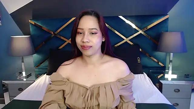 Snapshot of Luciegh_ chatting on September 2025 11:23:01 AM Luciegh online show from September 2025 11:23:01 AM