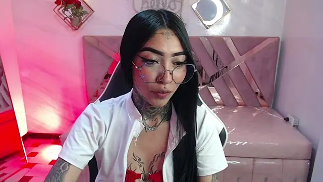 Snapshot of Ashley_Blum_v chatting on October 2025 08:04:02 PM Ashley Blum v online show from October 2025 08:04:02 PM