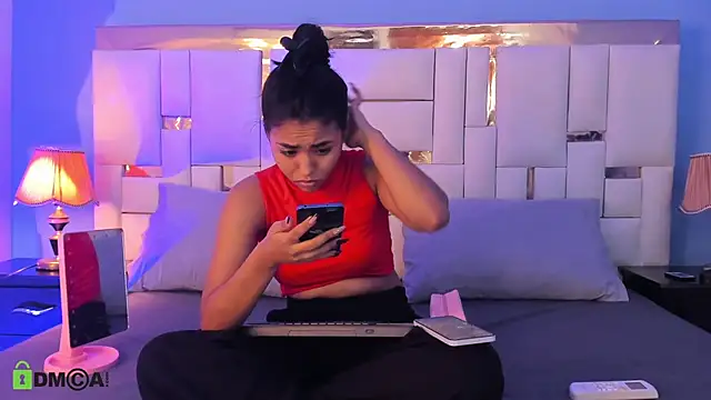 Snapshot of JadeeKhan chatting on September 2025 09:40:02 PM JadeeKhan online show from September 2025 09:40:02 PM