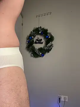 VictorTransMan online show from December 2025 10:23:02 AM