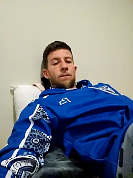 Couplesplay1 online show from October 2025 08:10:01 AM