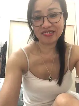 Snapshot of Vitamin_sexy chatting on September 2025 12:38:02 PM Vitamin sexy online show from September 2025 12:38:02 PM