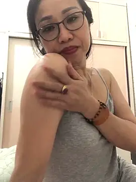 Vitamin sexy online show from September 2025 12:52:02 PM