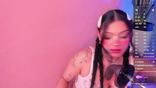 Micki   online show from January 2026 11:25:01 AM